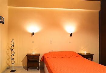 Artemis Studios And Apartments Psarou  Екстериор снимка