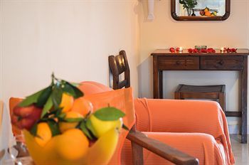 Artemis Studios And Apartments Psarou  Екстериор снимка